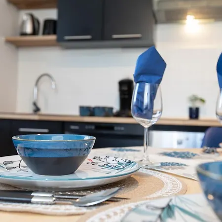 Refuge Ladhof Odysalis I Chic-moderne-proche Du Centre-ville 3 Pieces 2 Apartmán